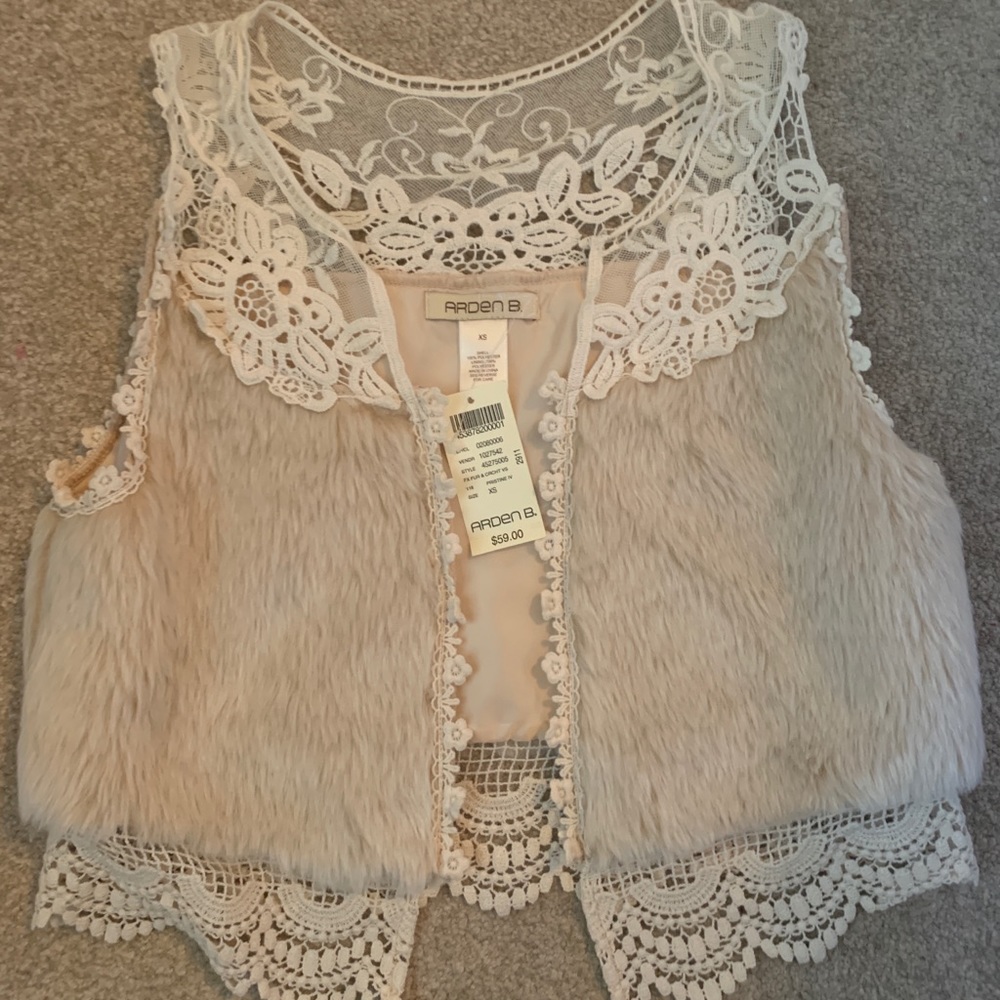 Arden B Vest
